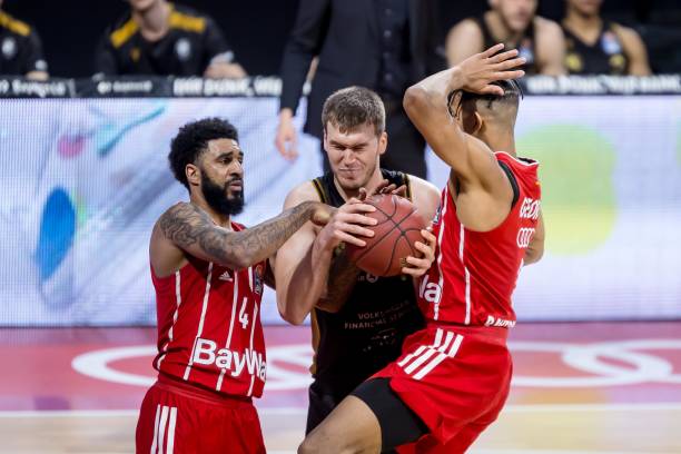 重磅引援 重磅引援